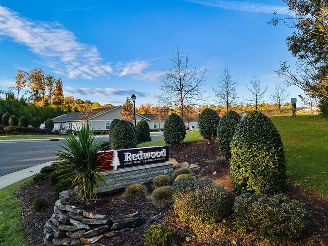 Building Photo - Redwood Lake Wylie