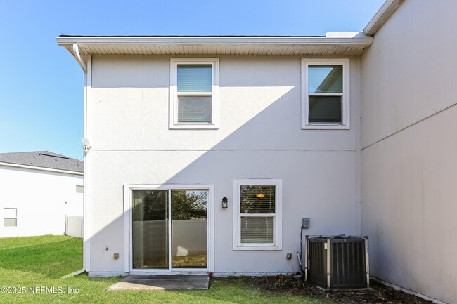 Building Photo - 522 Eiseman Wy