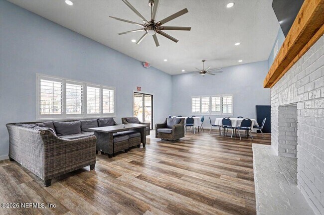 Building Photo - 14750 Beach Blvd