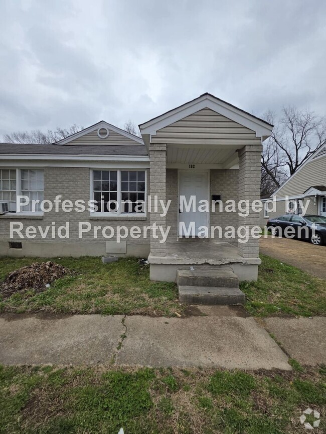 Building Photo - 152 Eastview Dr