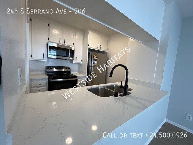 Building Photo - 245 Serrano Ave