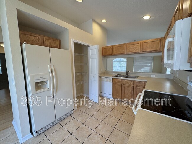 Building Photo - 13408 Teaberry Ln