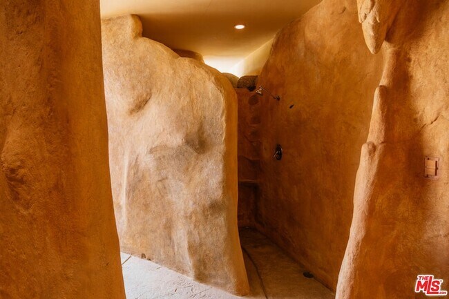 Building Photo - 57425 Palm Seco Cir