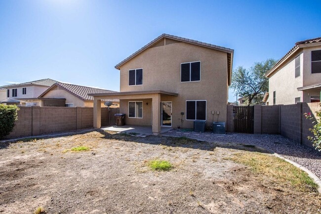 Building Photo - FANTASTIC 4BED/3 BATH SAN TAN HOME in RANCHO BELLA VISTA