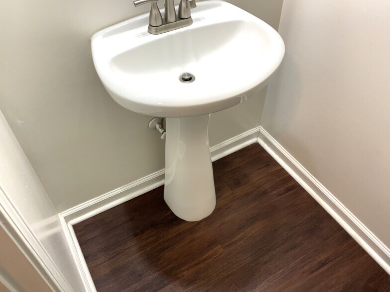 Building Photo - 51 Sago Palm Dr