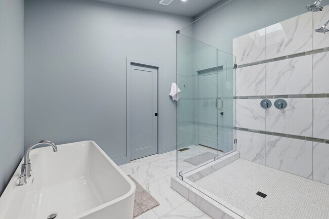 Building Photo - 8691 Rambo North Rd