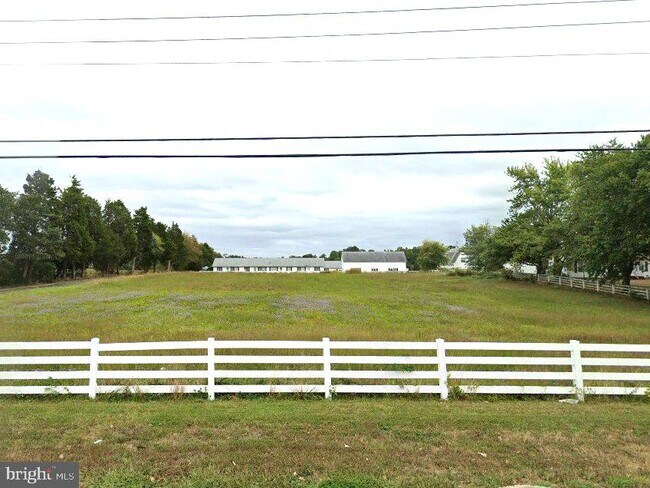 Building Photo - 44970 Serenity Farm Ln