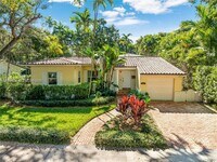 Building Photo - 414 Camilo Ave