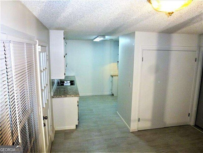 Building Photo - 382 Cross Creek Pl