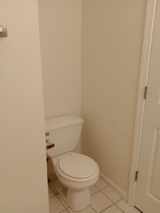 Building Photo - 702 Upland Creek Rd