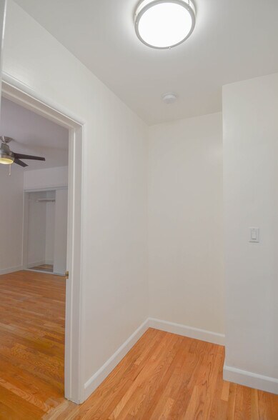 Building Photo - 3246 Barham Blvd