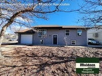 Building Photo - Fully remodeled 4 bedroom available now!