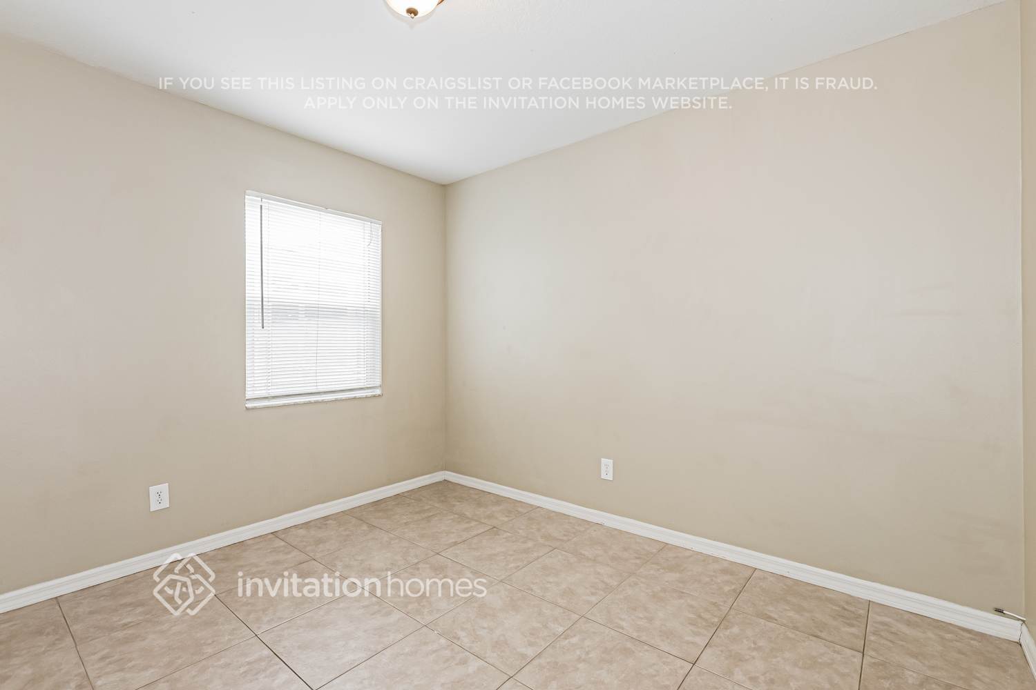 Building Photo - 2102 Ridgemore Dr