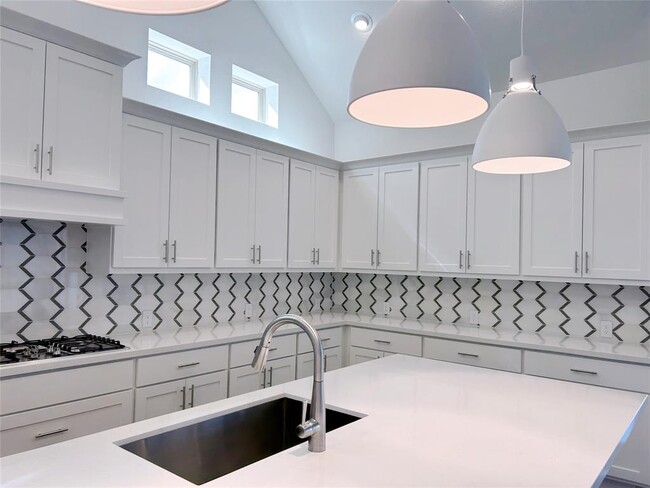 Building Photo - 3006 Rockcress Ln