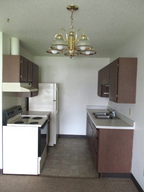 Building Photo - 12244 2nd St