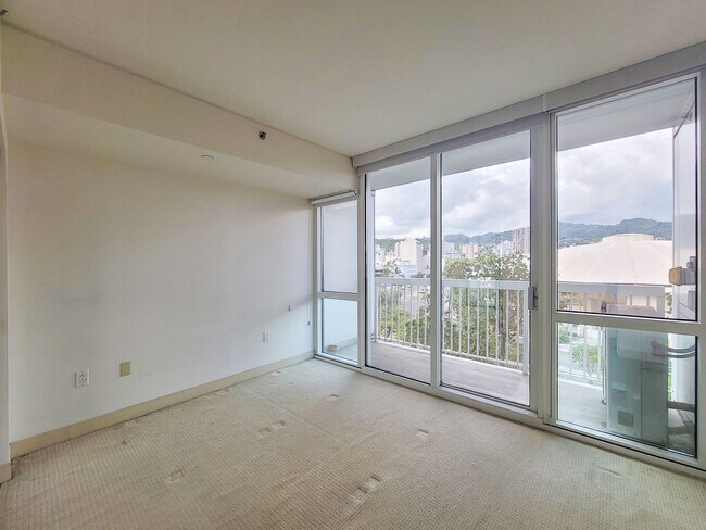 Building Photo - 1BR / 1Bath / 1Pkg - Condo in Kakaako Avai...