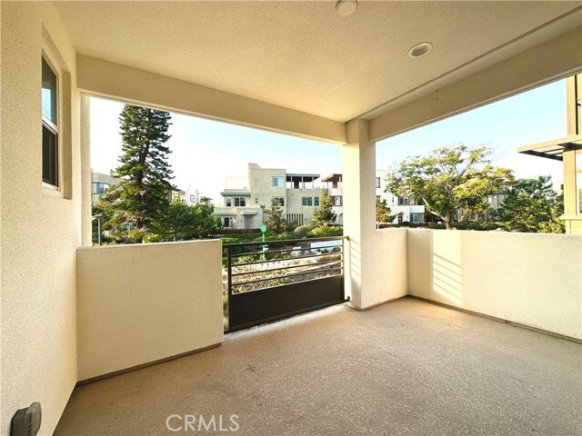 Building Photo - 147 Episode