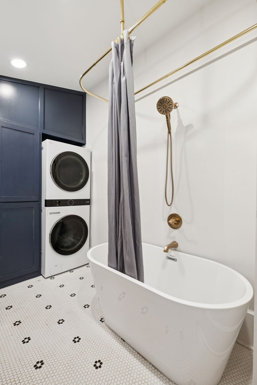 Building Photo - 911 S High St