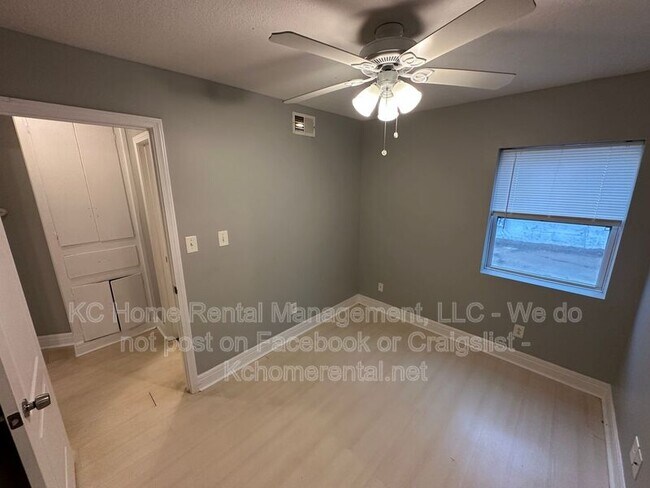 Building Photo - 4343 Myrtle Ave