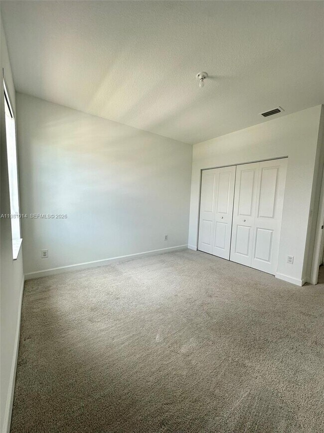 Building Photo - 3265 Dunning Dr