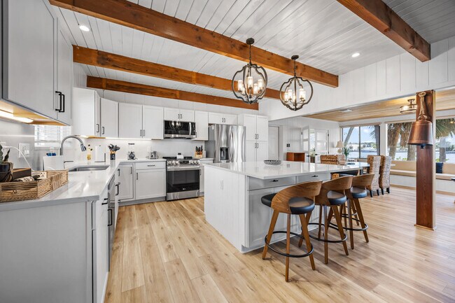 Building Photo - 11560 Dragon Point Dr