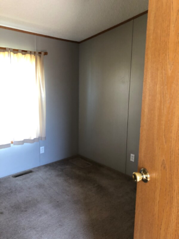 Building Photo - 1109 Hoffman Ln