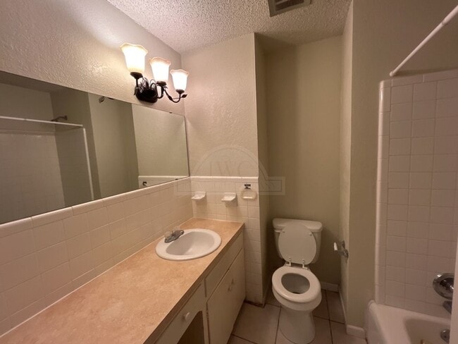 Building Photo - 1510 Metropolitan Dr