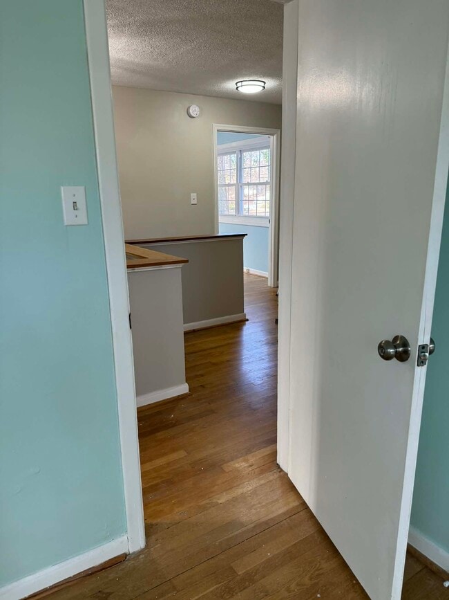 Building Photo - 4204 Tremont St