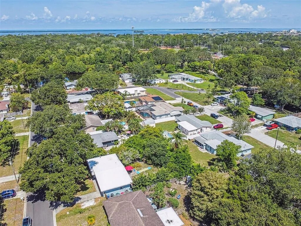 Building Photo - 1048 Mary Jane Ln