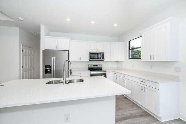 Building Photo - 3304 Glencove St