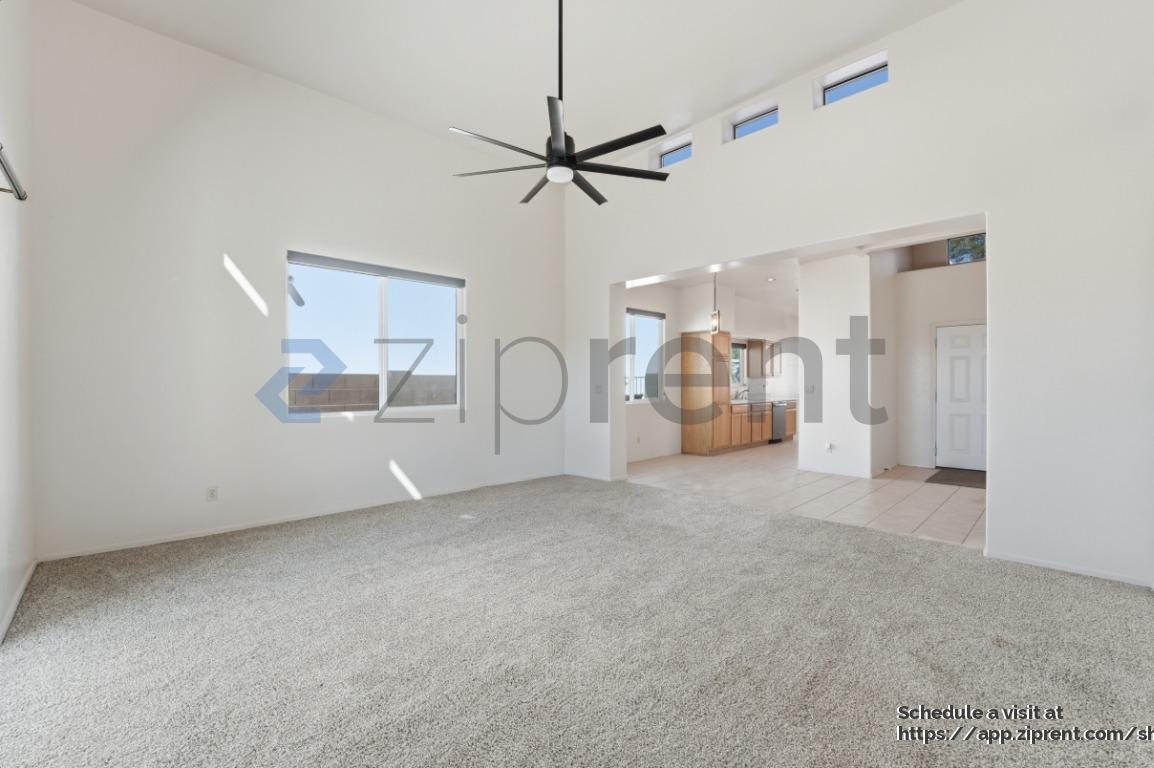 Building Photo - 8119 N Peppersauce Dr