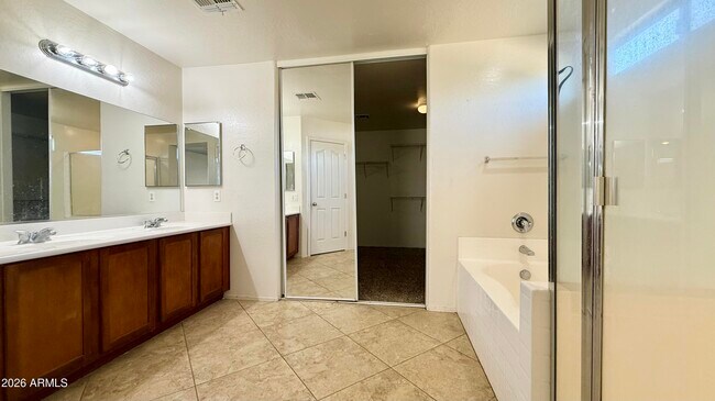 Building Photo - 28072 N Limestone Ln