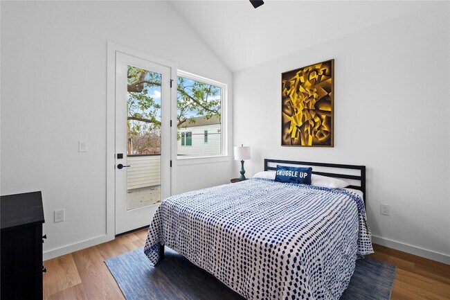 Building Photo - 506 Krebs Ln