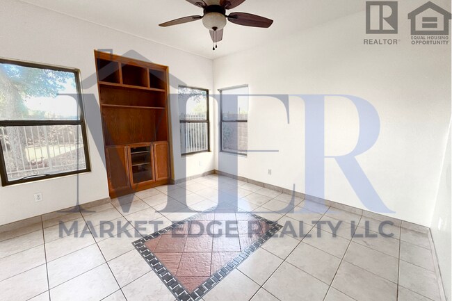 Building Photo - 3Bed/2.5Bath Home at McDowell Rd/107th Ave! Move-In Ready on 06/04/2026!