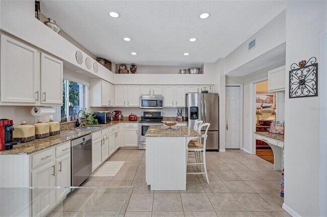 Building Photo - 9314 Heritage Oak Ct