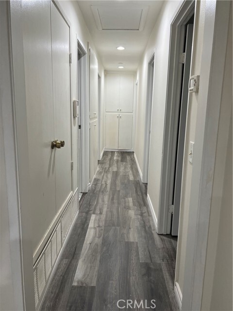 Building Photo - 3345 Somis Dr