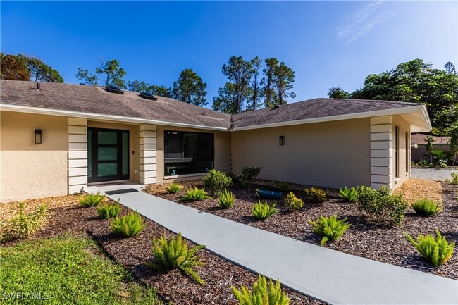 Building Photo - 3511 17th Ave SW