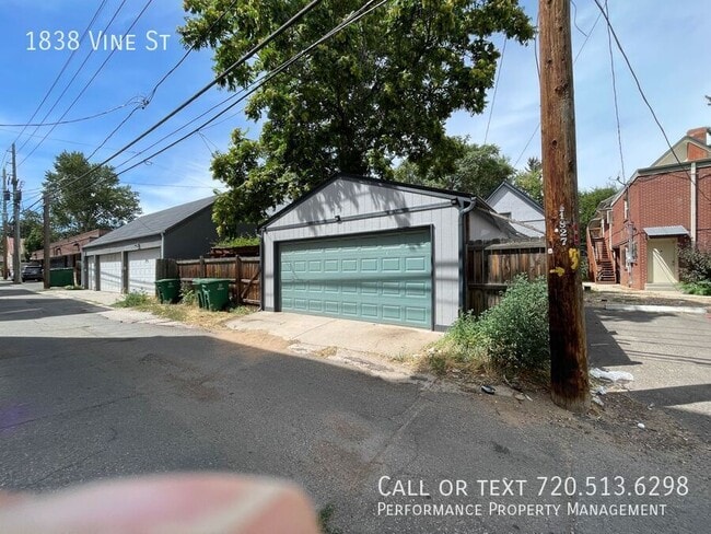 Building Photo - 1838 Vine St