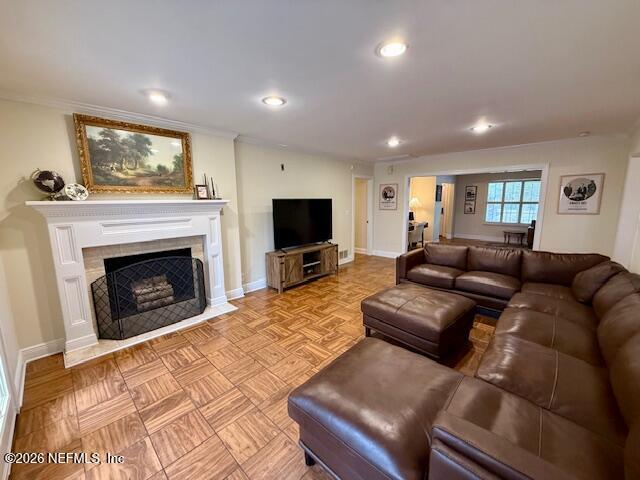 Building Photo - 7104 Catalonia Ave