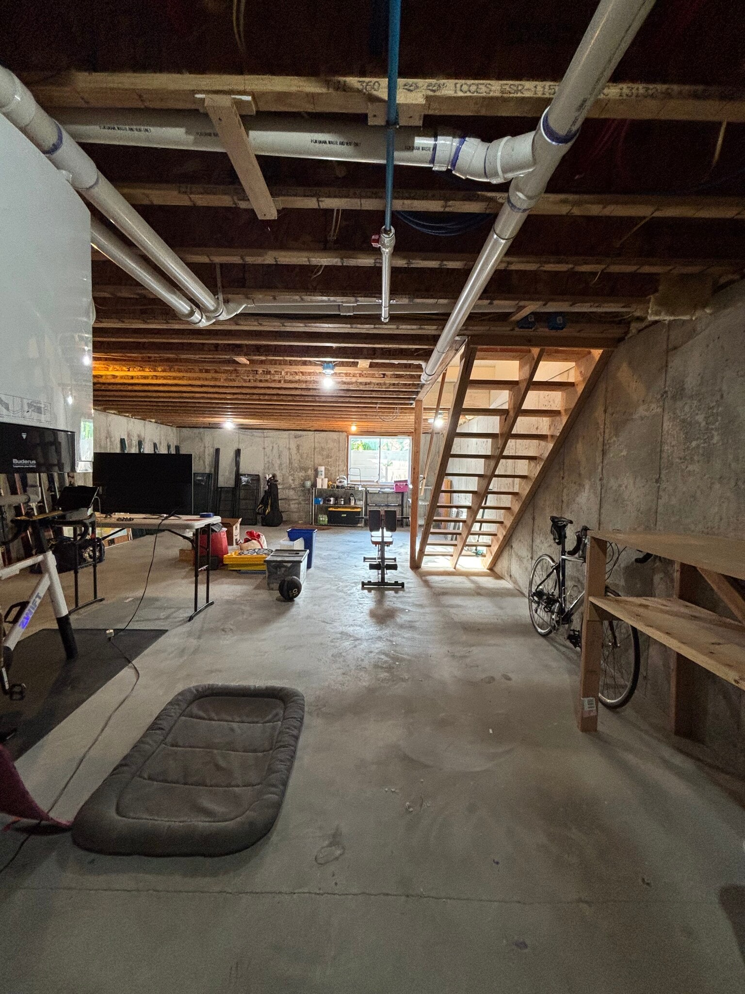 Building Photo - 92 Notch Glen Dr