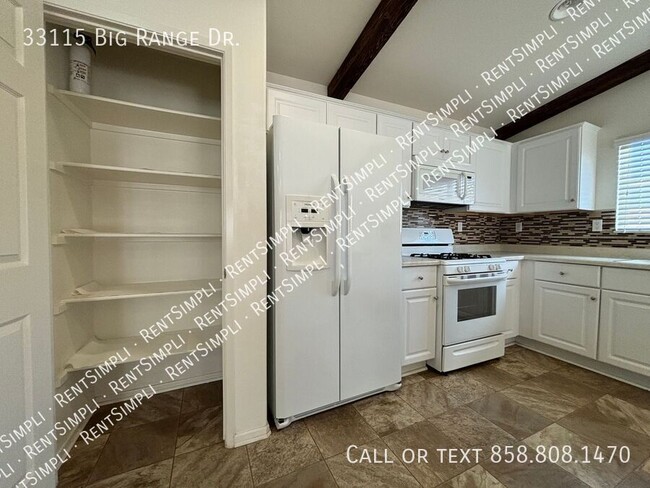 Building Photo - 33115 Big Range Dr