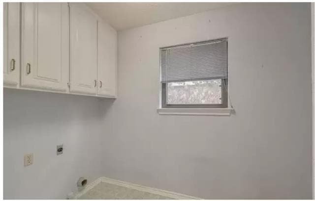 Building Photo - 2719 Sunrise Dr