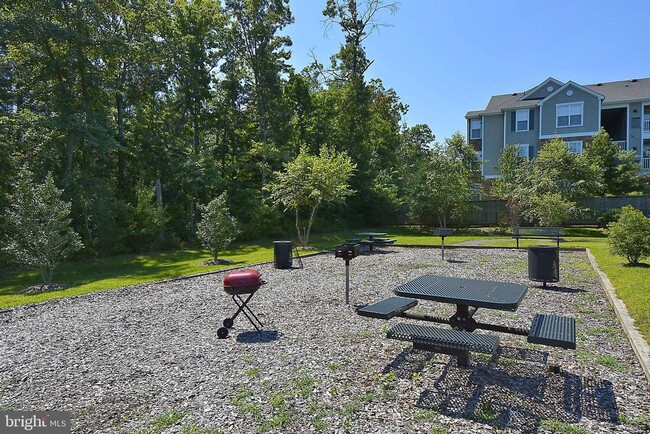 Building Photo - 307 Timberbrook Ct