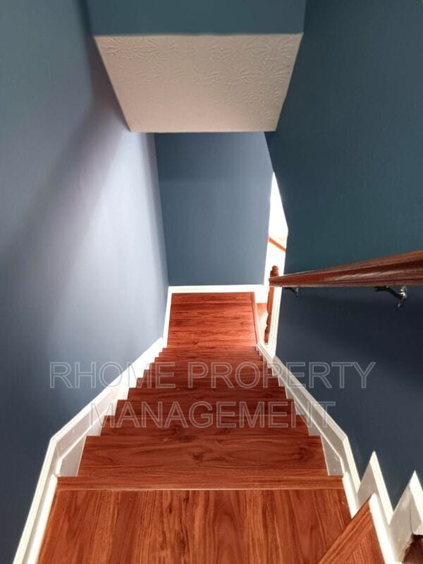 Building Photo - 756 Celeste Ln
