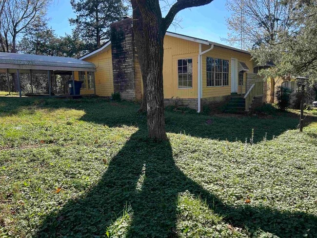 Building Photo - 25 Arrowhead Dr