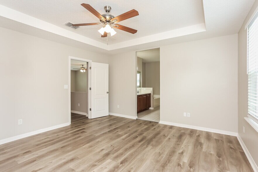 Building Photo - 5060 Magnolia Valley Dr