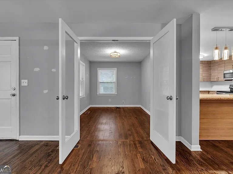 Building Photo - 106 Edna Pl