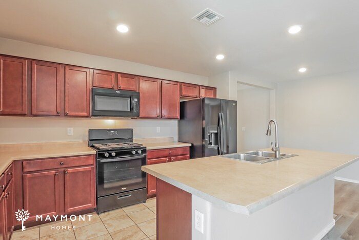 Building Photo - 8537 W Amazilia Pl