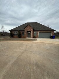 Building Photo - 4517 Enclave Dr
