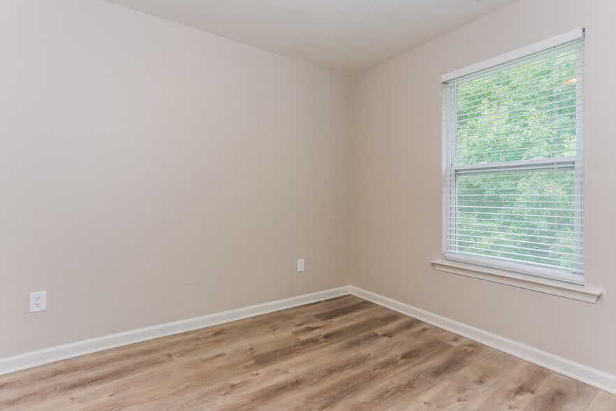 Building Photo - 76 Darbys Run Ct